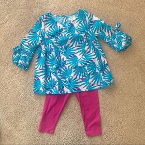 Crown & Ivy 3/4 sleeve tropical print blouse